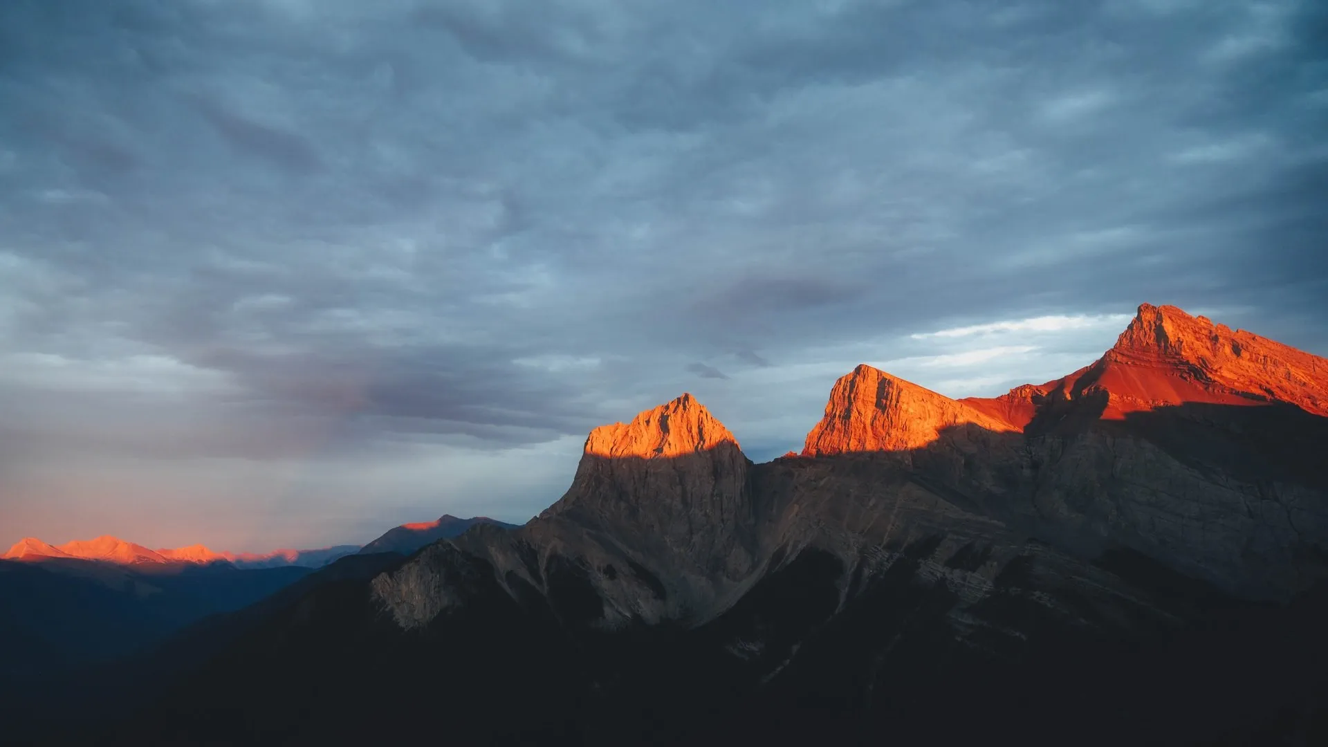 风景 自然 山脉 日落 天空 阴天 云 电脑壁纸 4K壁纸