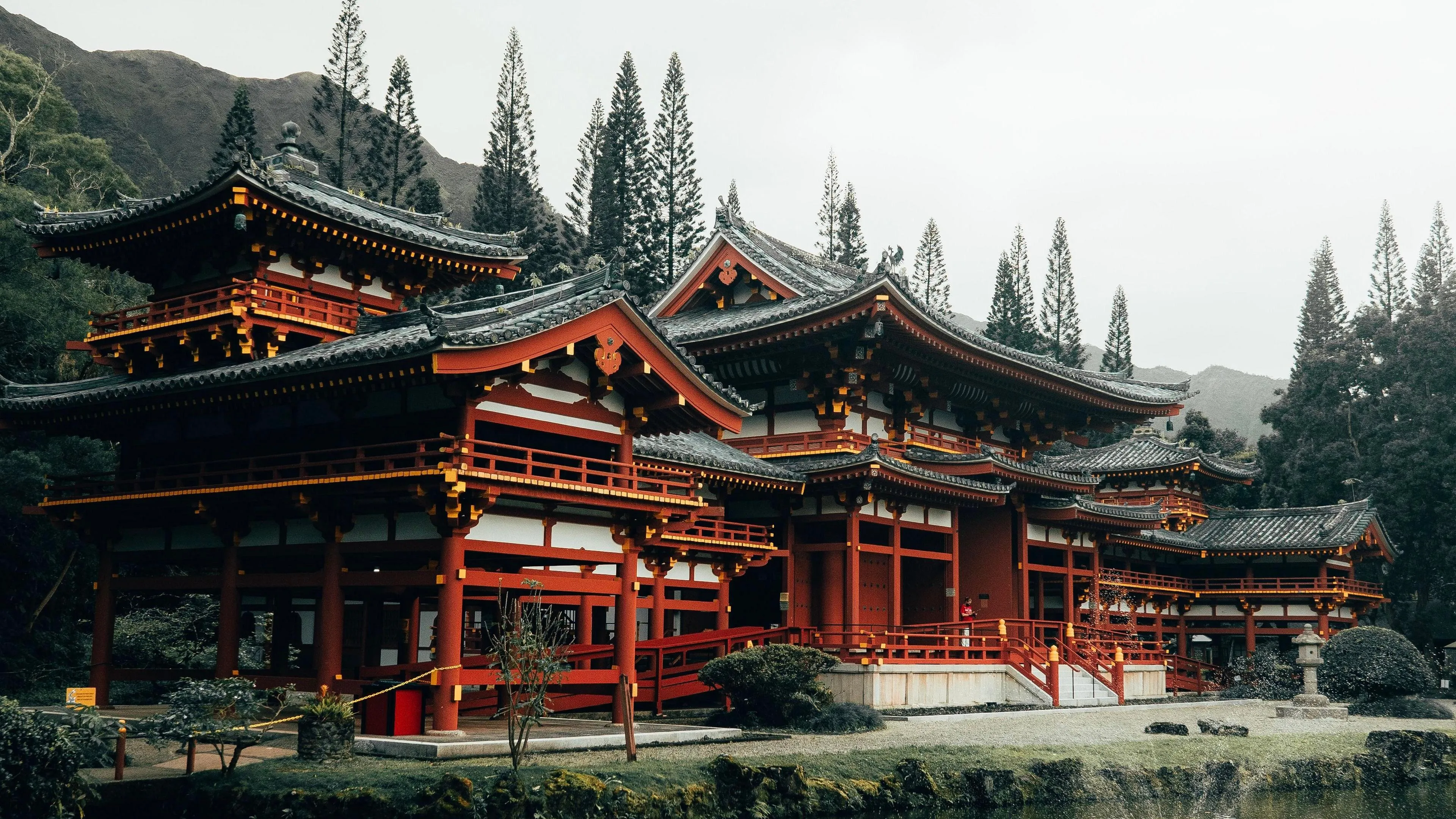 房屋 建筑 寺庙 山林 4K壁纸