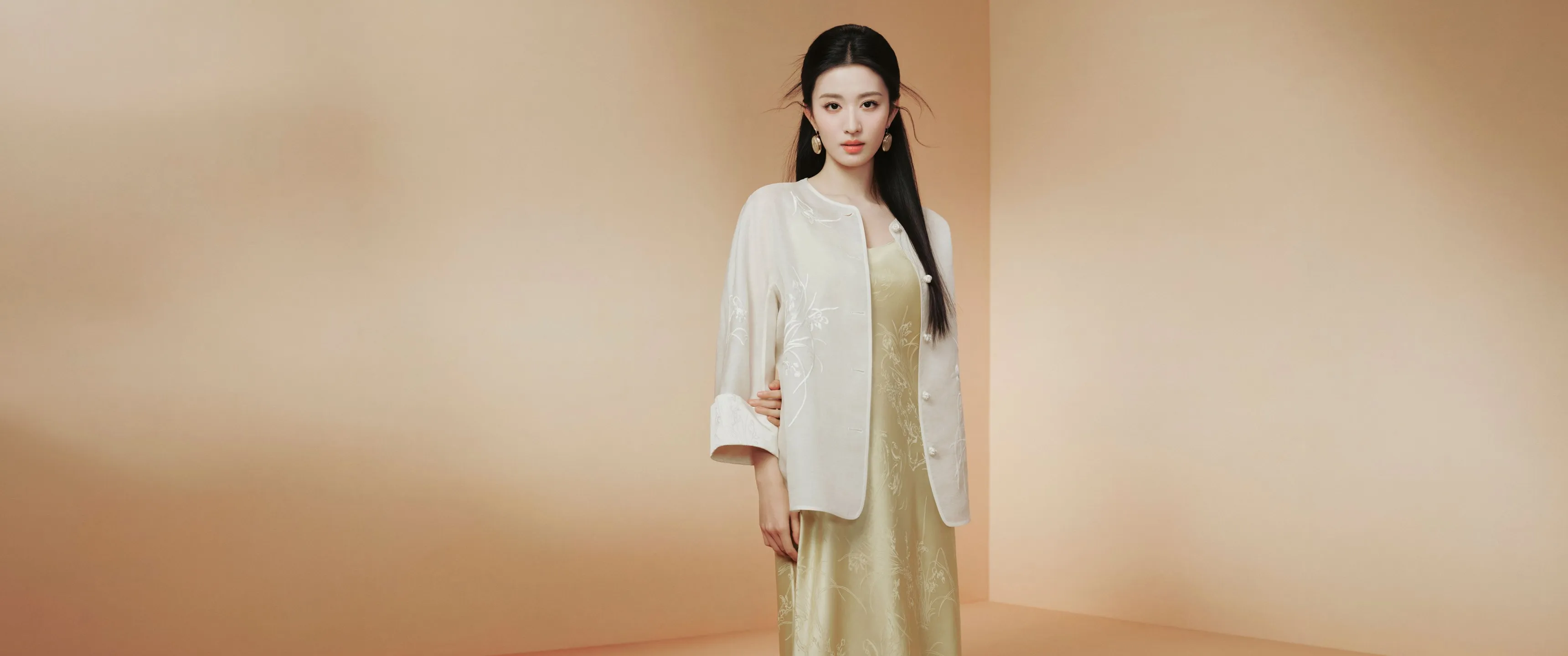 王楚然 高清 美女 带鱼屏 壁纸 2K壁纸