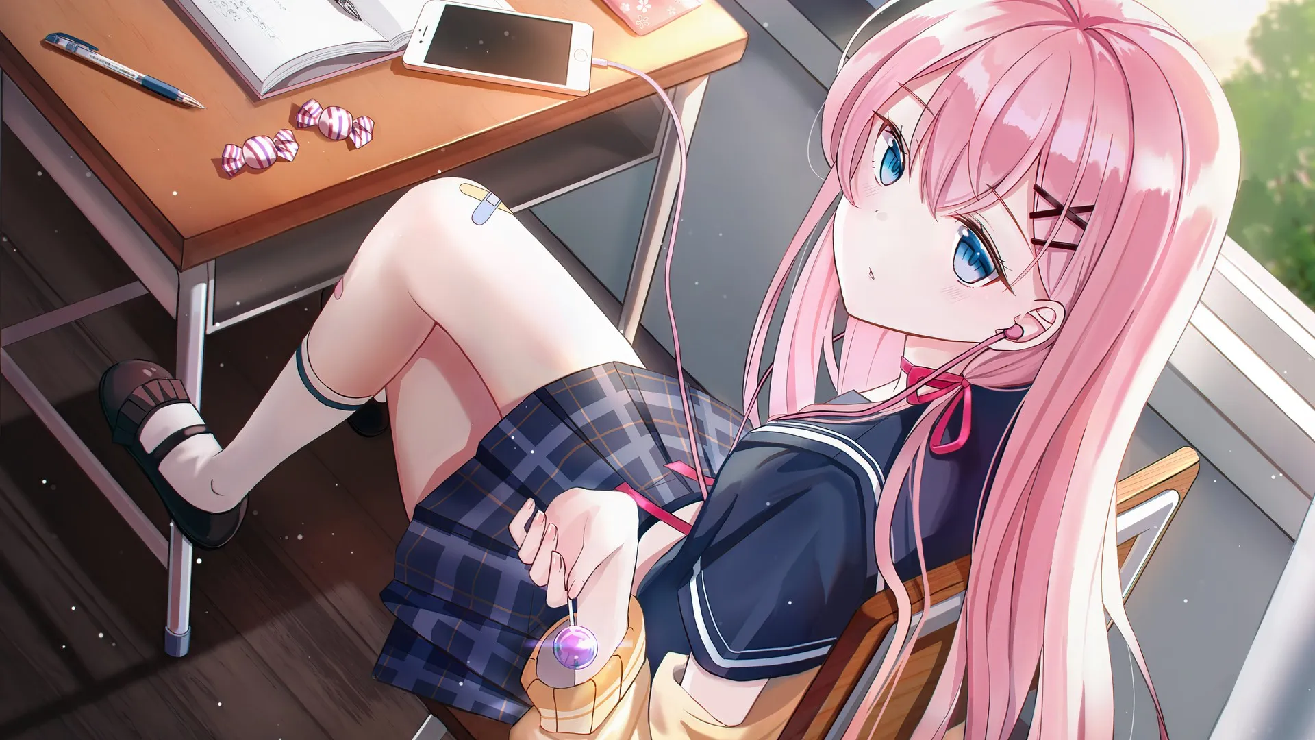 爱伦 动漫 动漫女孩 校服 教室 棒棒糖